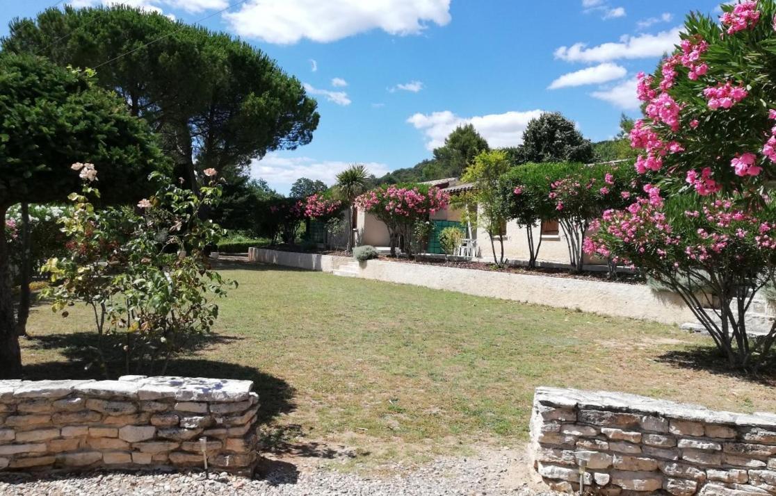 Espace Loisirs Hotel Saint-Martin-d'Ardeche Exterior photo