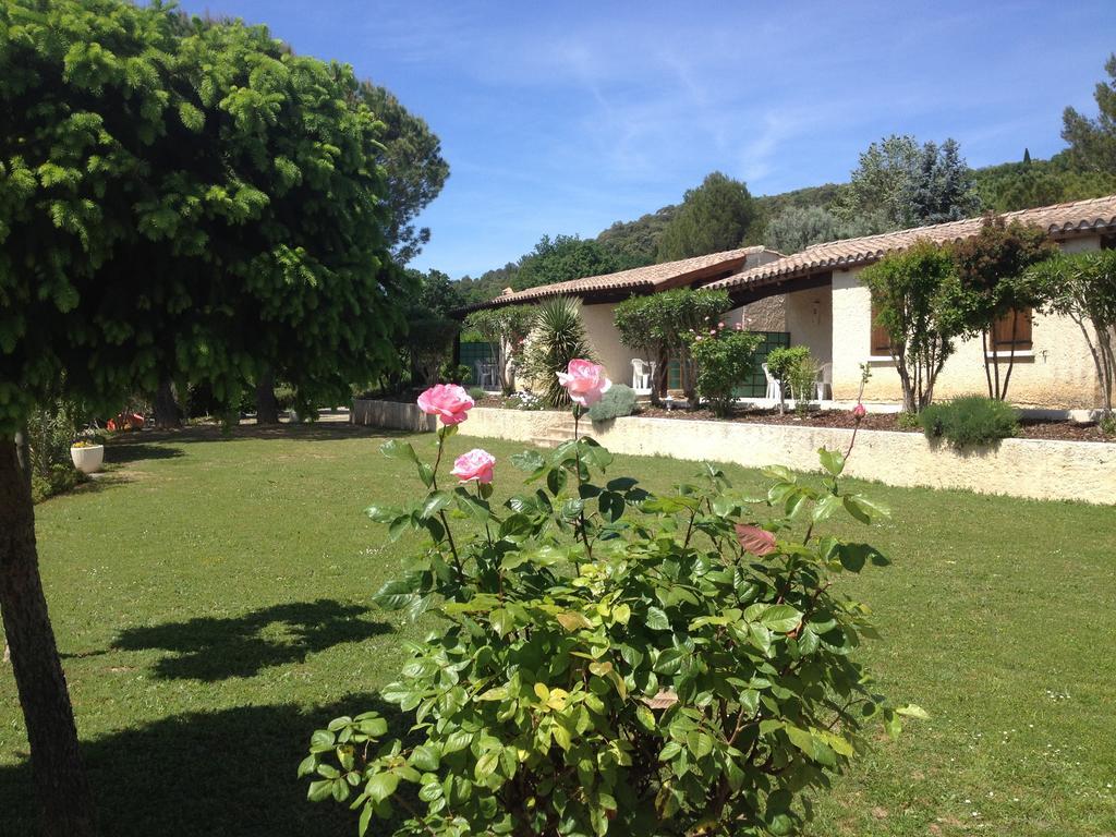 Espace Loisirs Hotel Saint-Martin-d'Ardeche Exterior photo